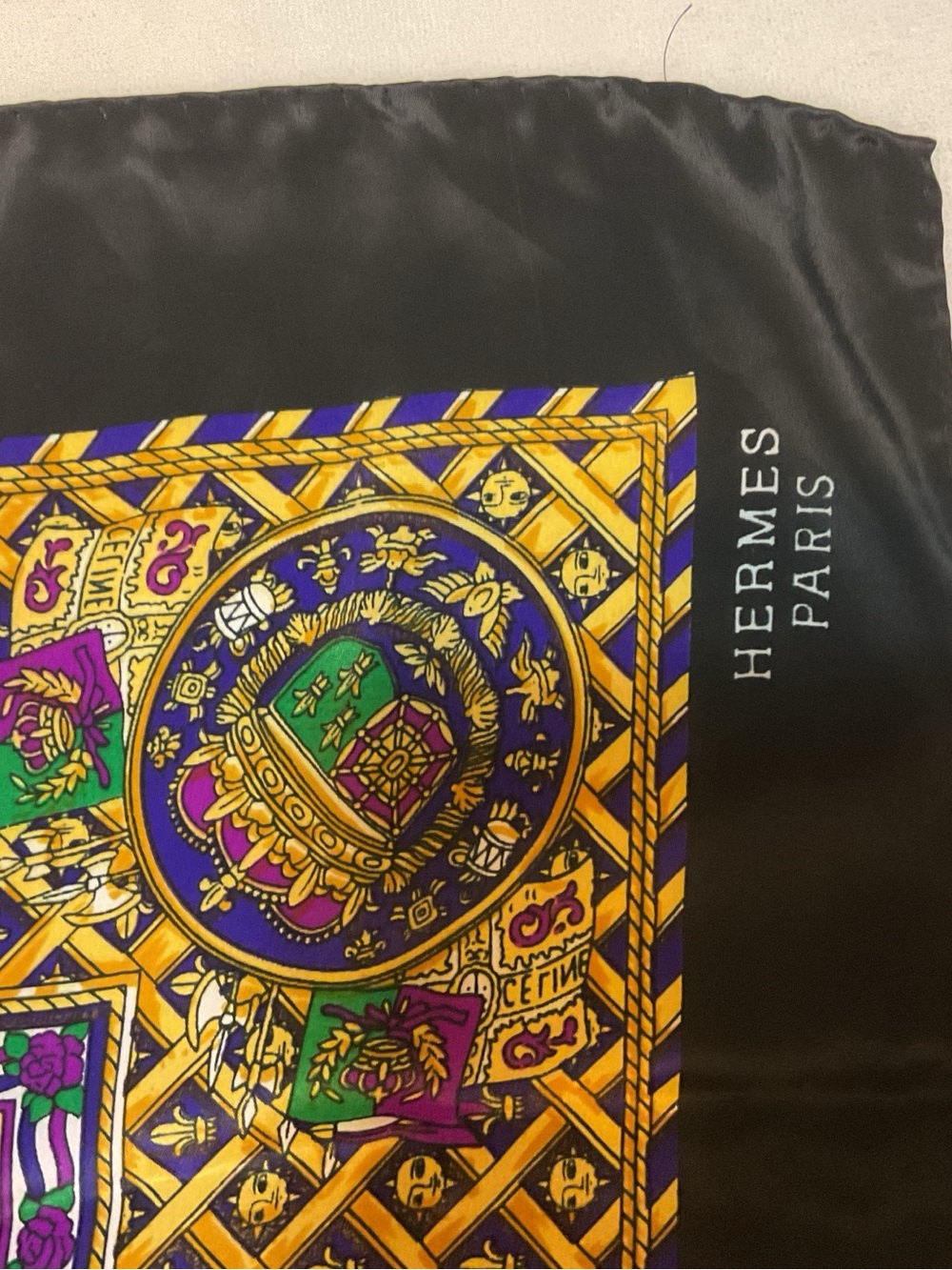 Hermès 1996 “NaturalWorld” silk scarf - Picture 4 of 4